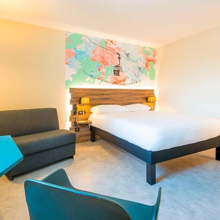 Ibis Styles Sallanches Pays Du Mont-Blanc Bagian luar foto