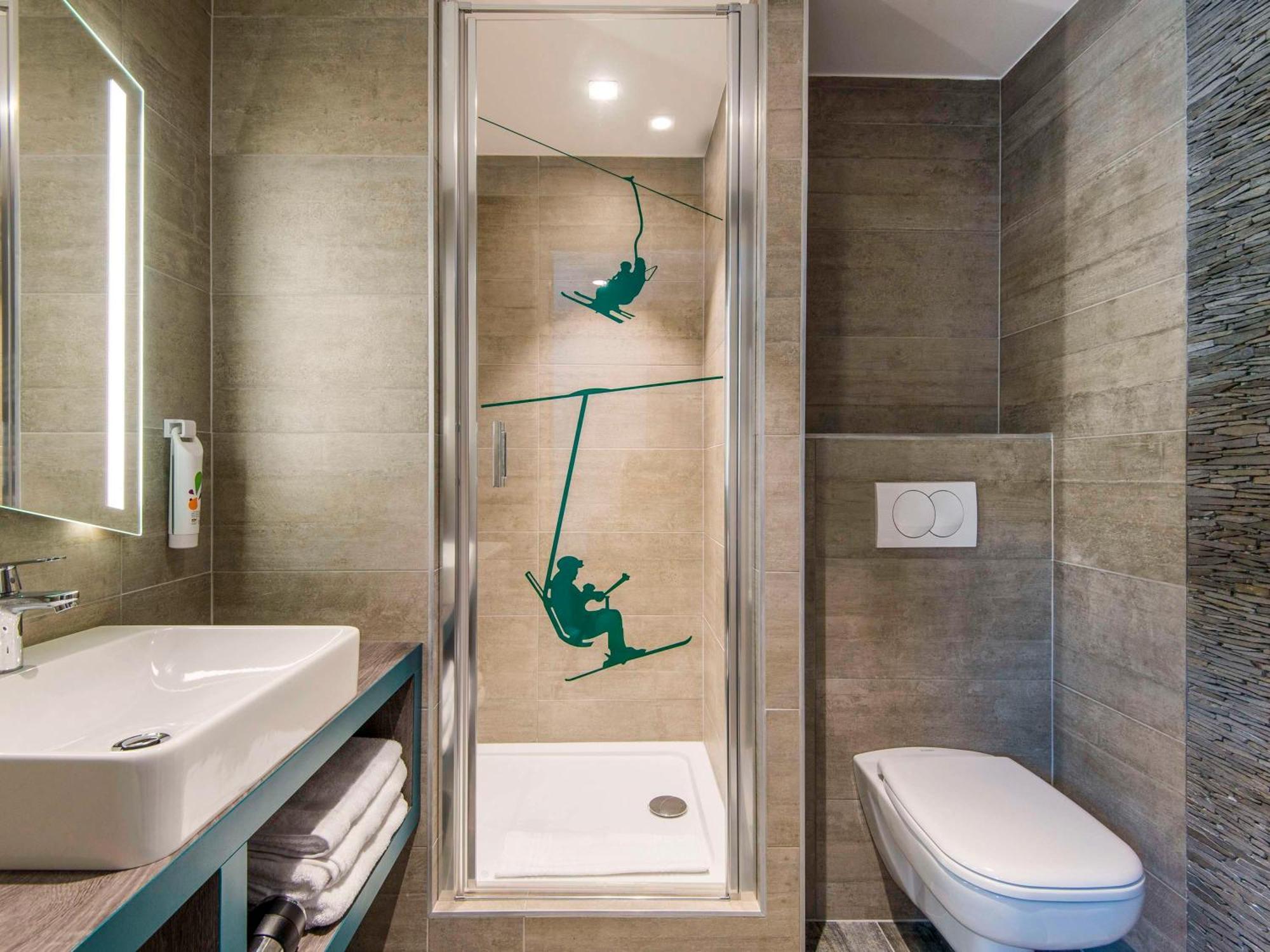 Ibis Styles Sallanches Pays Du Mont-Blanc Bagian luar foto