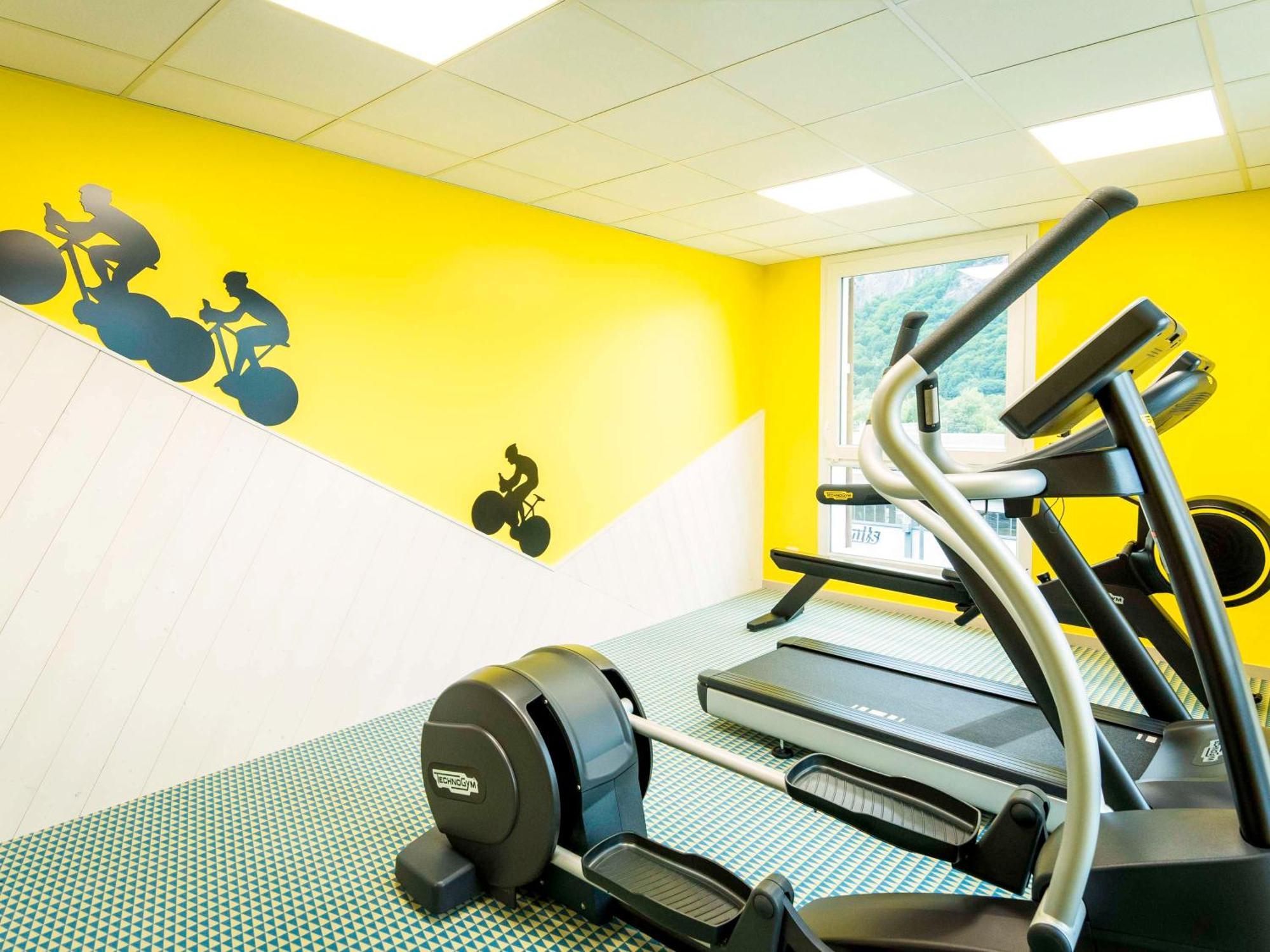 Ibis Styles Sallanches Pays Du Mont-Blanc Bagian luar foto