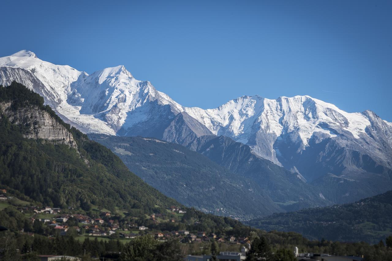 Ibis Styles Sallanches Pays Du Mont-Blanc Bagian luar foto